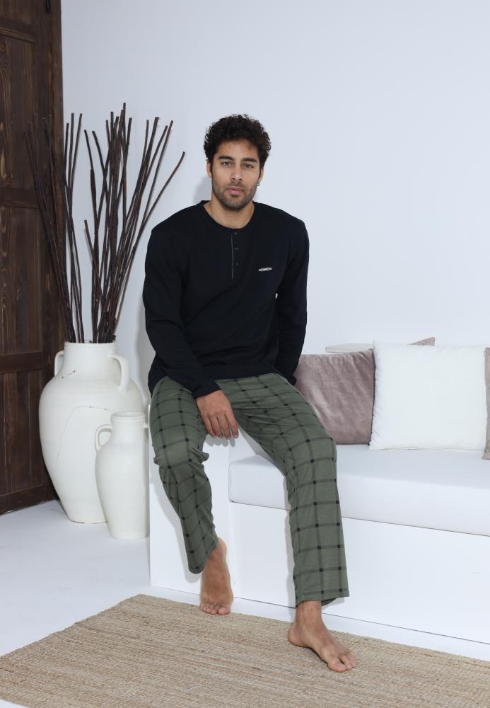 Pijama Barbati ,Maneca si Pantaloni Lungi,Culoare Negru cu Verde,Engros